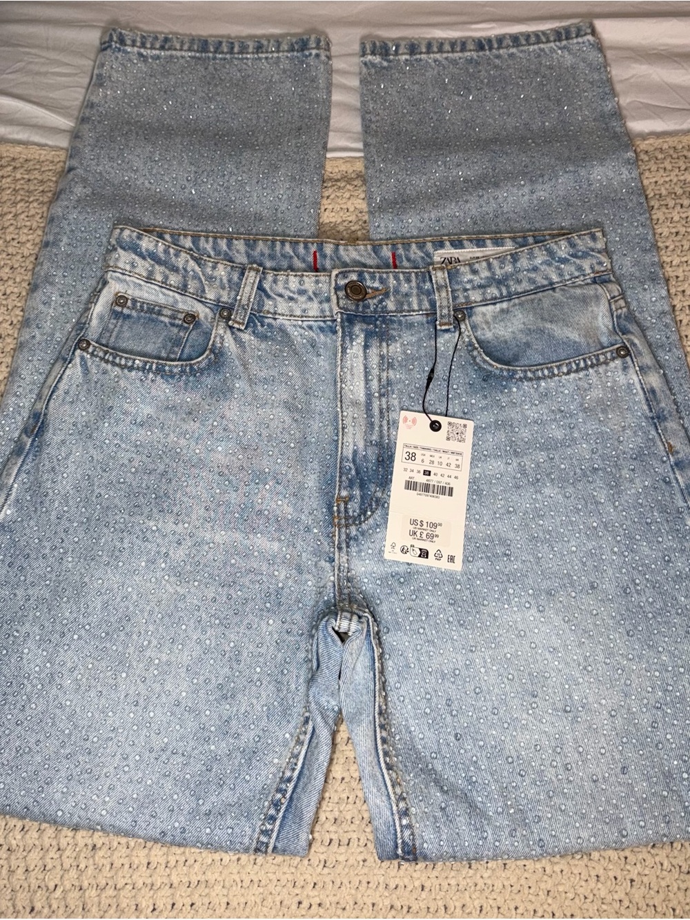 Zara Light Wash Embellished Jeans - Light Blue